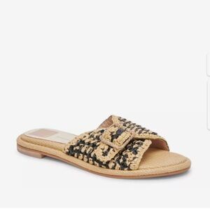 Dolce Vita Alonzo Sandals